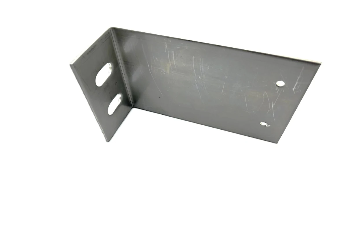 Esquadro de fixação para perfil